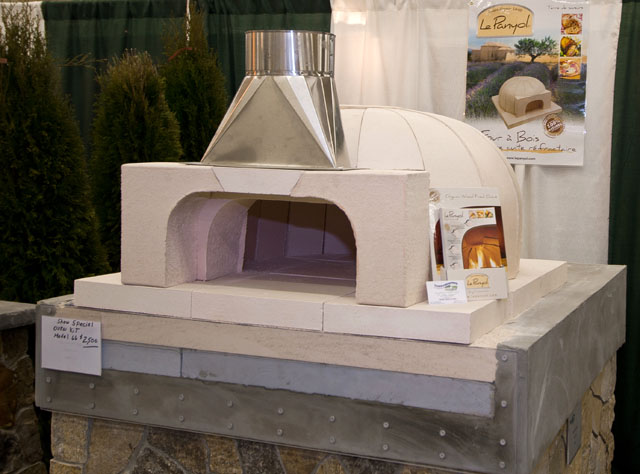 Texas Oven Co. Wooden Peel and a Pizza Oven Go Together - Texas Oven Co.